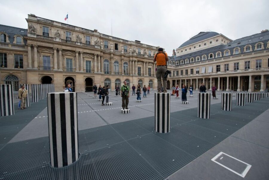 Paris : Highlights of Parisians' Paris guided tour - Key highlights worth your attention