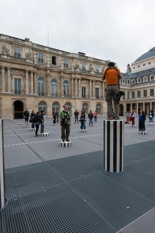 Paris : Highlights of Parisians' Paris guided tour - Galeries Lafayette: dome views plus a shopping-street reality check