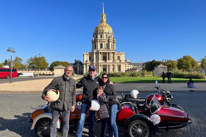Paris Highlights: Private Sidecar Tour - Arc de Triomphe stop: a photo break with built-in storytelling