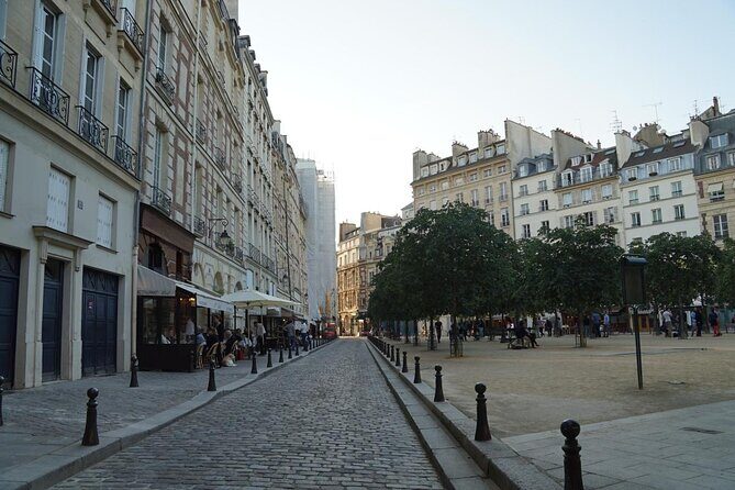 Paris Ile-de-la-Cité Walking Tour: Max 6 People Group or Private - Ending at Pont Marie in the Marais: how to use your extra time