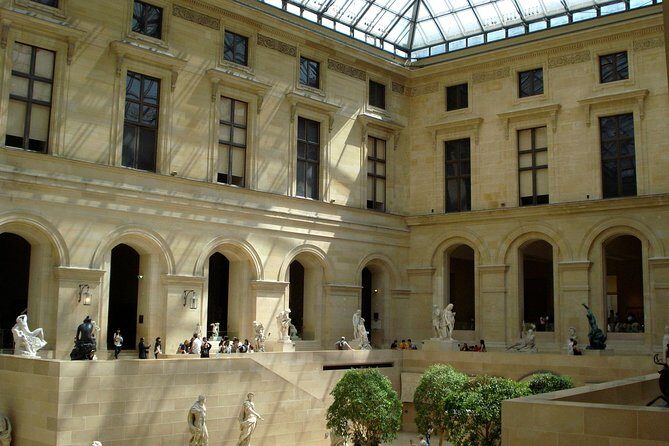 Paris in a Day with Louvre Museum and Seine River Cruise Tickets - Inside the Louvre: How to Use Your 4 Hours