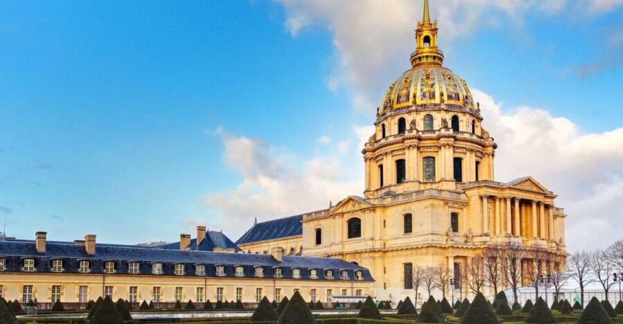 Paris: Invalides Dome - Skip-the-Line Guided Museum Tour - A smart two-hour flow: courtyard, cathedral, then Napoleon’s world
