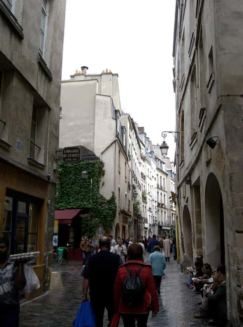 Paris: Jewish Marais District Walking Tour - Who should book this tour (and who might want a different option)