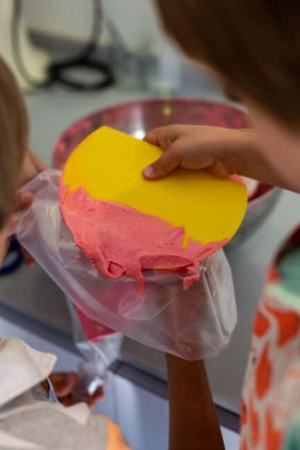 Paris: Kids in the Kitchen - Macaron - What makes it feel age-appropriate for kids 3+