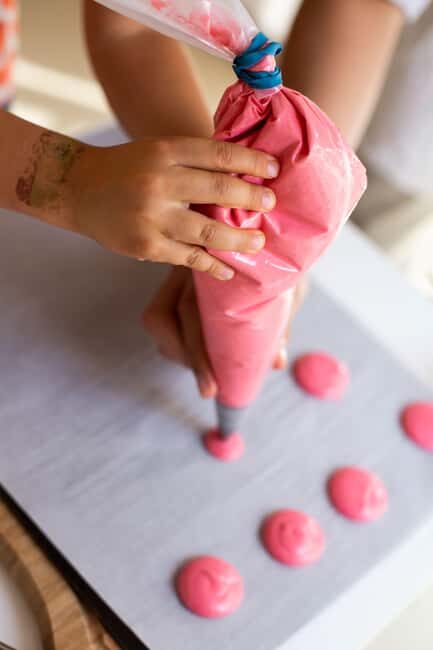Paris: Kids in the Kitchen - Macaron - Who this macaron class is best for