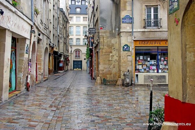 Paris La Marais District Guided Walking Tour - The Anne Frank Memorial Moment That Most People Miss