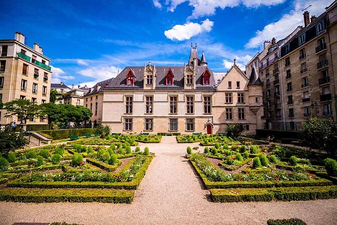 Paris Landmarks & Crepes - Tuileries to Concorde: Two Big Public Squares That Define the Middle of Paris