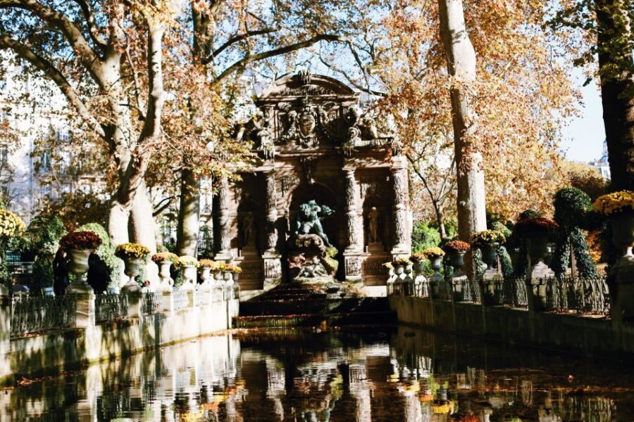 Paris: Latin Quarter 2.5-Hour Private or Group Walking Tour - Sorbonne and the intellectual Paris vibe