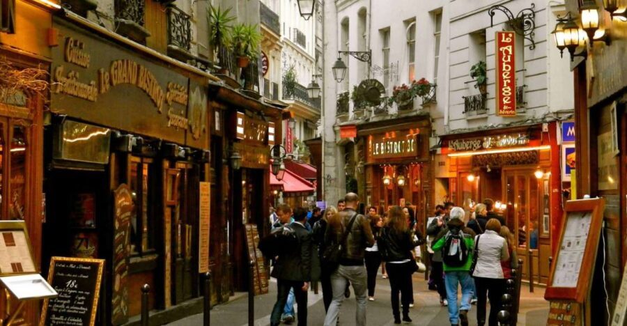 Paris: Latin Quarter 2.5-Hour Private or Group Walking Tour - The guides make or break the experience