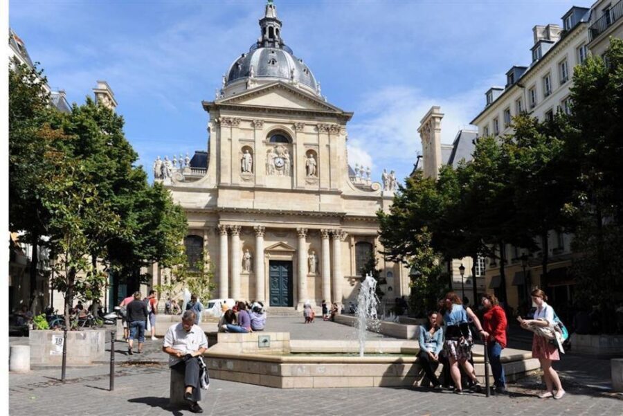 Paris: Latin Quarter Guided Walking Tour in German - Meeting at Cardinal Lemoine: starting point and first advantage