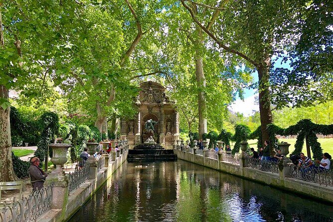 Paris Latin quarter: Private walking tour with a local guide - Should you book this private Latin Quarter walking tour?