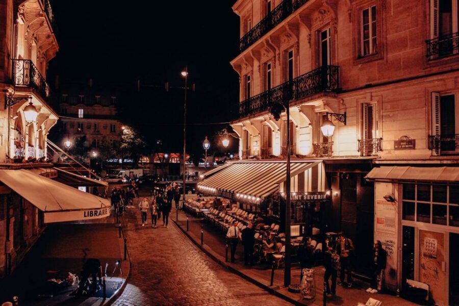 Paris: Latin Quarter Walking Tour with Local Guide - Rue de la Huchette: When Paris Matches a Film Memory