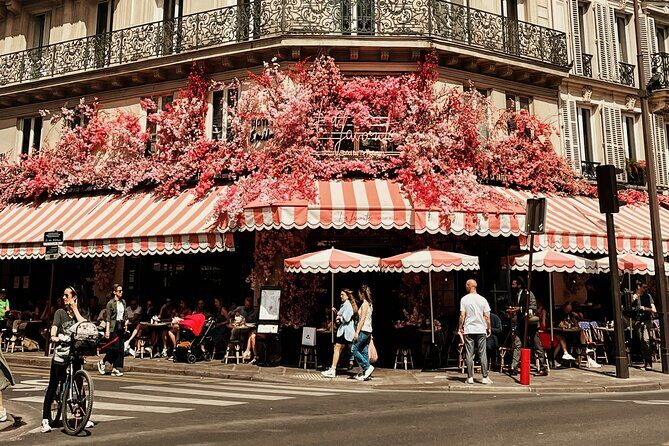 Paris Le Marais Food Tour – Full French Meal by Do Eat Better - Hôtel de Sully Courtyard: Cheese Tasting Near a Heritage Landmark