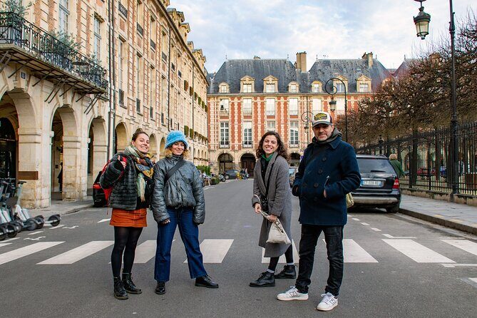 Paris Le Marais Walking Tour: An Incredible History - Small Group - Rue des Rosiers: why this street matters in Jewish Paris