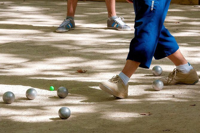 Paris Learn How to Play Pétanque French Experience - Drinks, Snacks, and the Apéritif Mood During Play