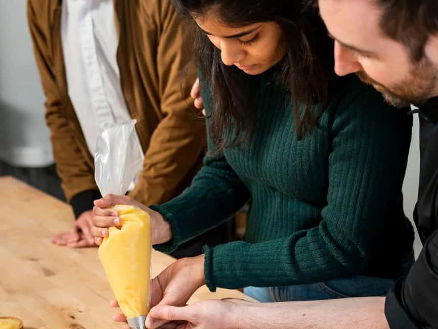 Paris: Lemon Tart Baking Class with a Pastry Chef - How the 150 minutes feel when you’re baking