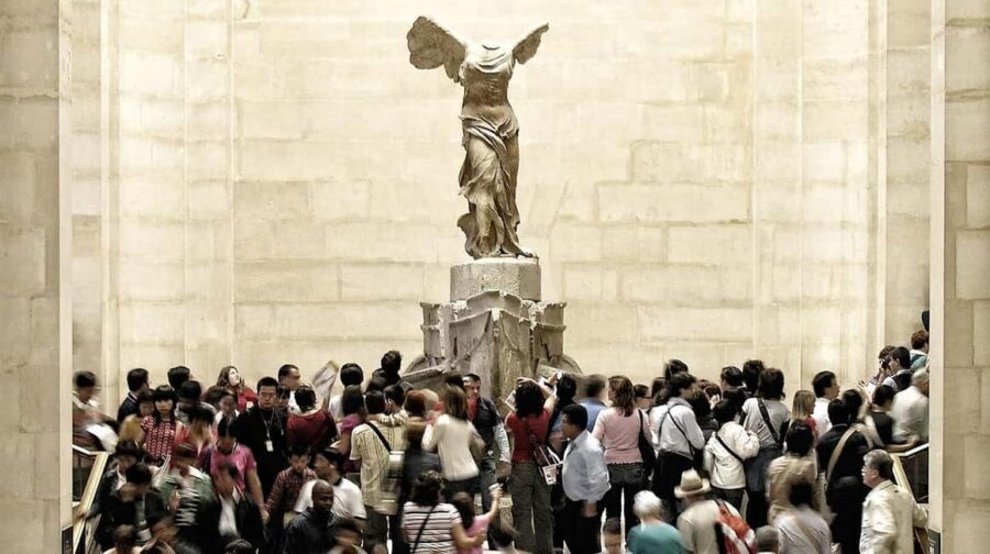 Paris: Louvre Guided Tour with Skip-the-Line Entry Tickets - What you actually do in 2 hours (and why it helps)