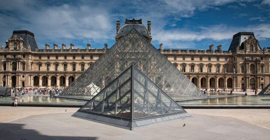 Paris: Louvre Masterpieces Private Tour with Reserved Entry - Why a private, reserved-entry Louvre beats winging it