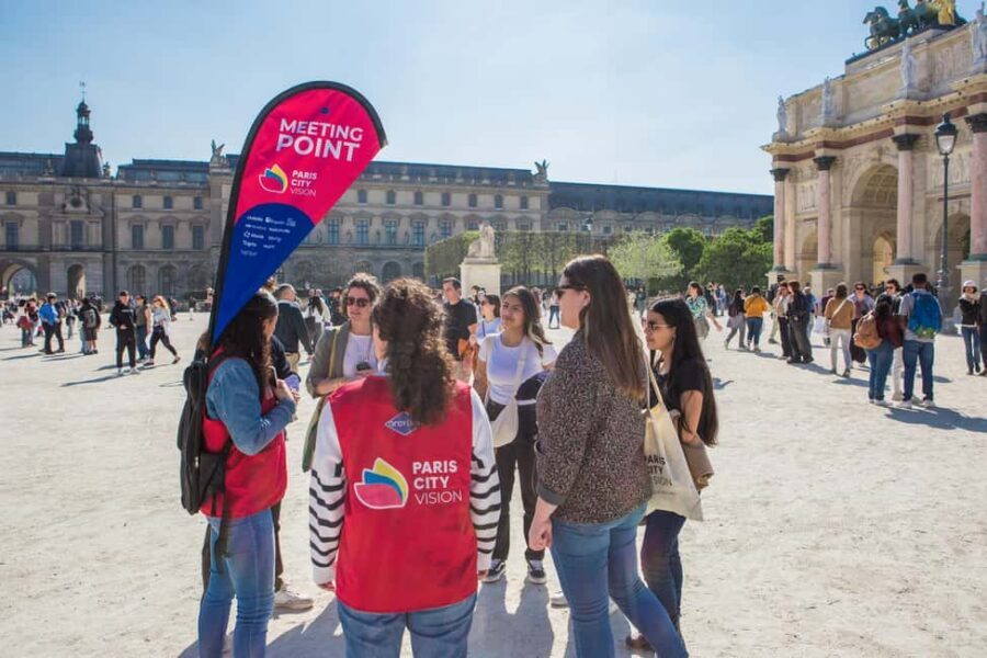 Paris: Louvre Museum Fast Entry and Hop-On Hop-Off Bus Tour - Price and Value: What $118 Is Paying For