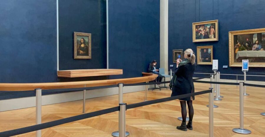 Paris: Louvre Museum Mona Lisa First Viewing Semi-Private - Price and value: what you’re really paying for at $175 per person