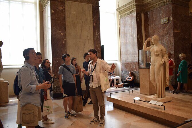 Paris Louvre Museum Private Guided Tour with Pre-Reserved Tickets - Adding Time After the Tour Ends: Use the Momentum