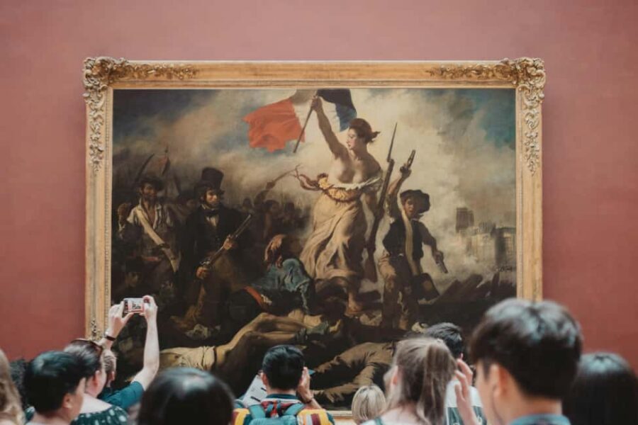 Paris: Louvre Museum & River Cruise Priority Access Tickets - The Louvre icons you’ll actually recognize