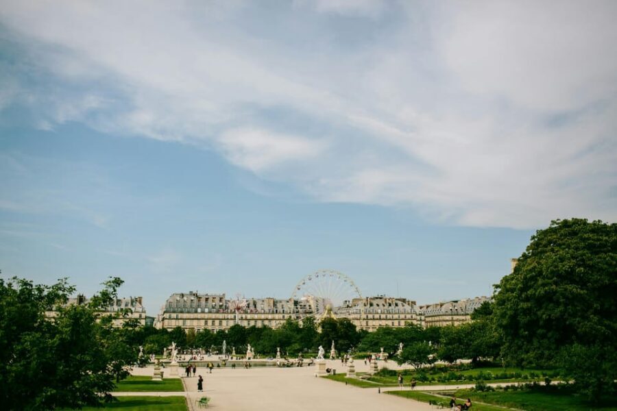 Paris: Louvre Museum Timed Entry Ticket & Pop Culture Tour - Iconic Artworks You’ll Want to Target (No Matter Your Art Taste)