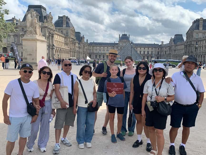 Paris: Louvre Museum Timed Entry Ticket & Pop Culture Tour - Meeting at the Louvre Pyramid: Get Oriented Before You Start