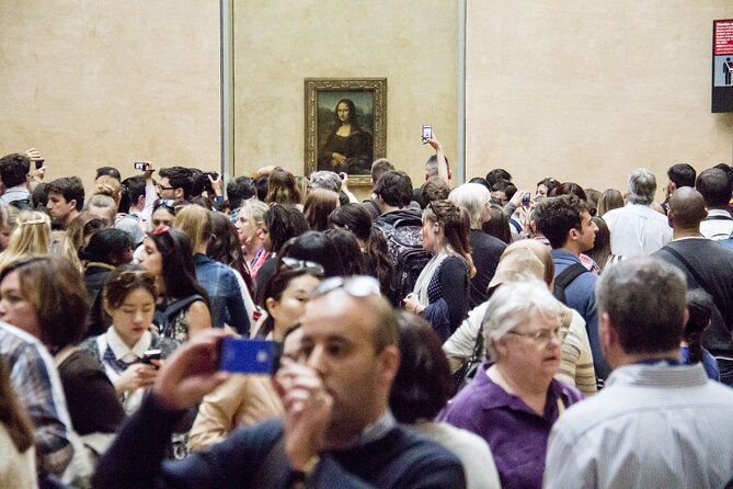 Paris: Louvre Museum Tour Mona Lisa & Iconic Masterpieces - Venus de Milo: The Sculpture That Became a Template for Artists