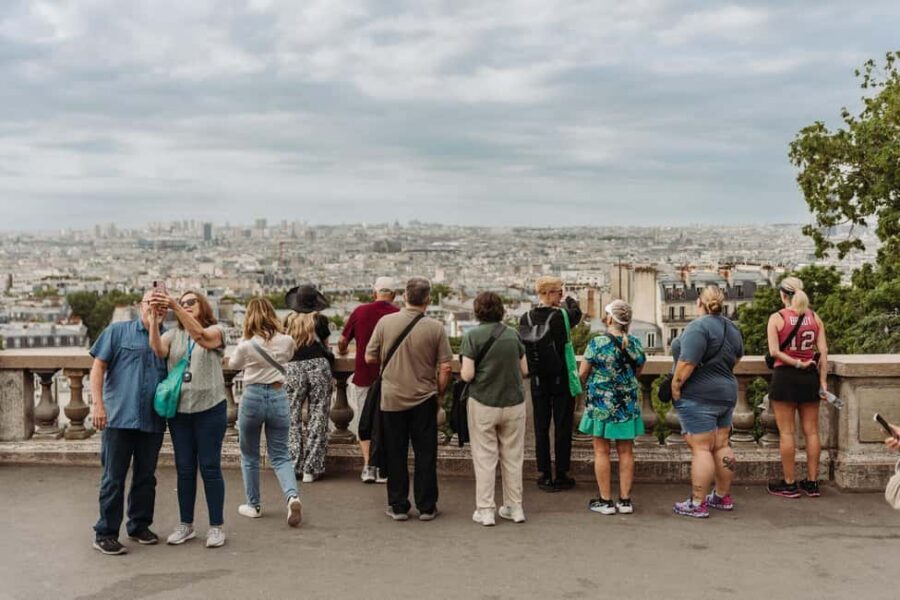 Paris: Louvre or Orsay, Eiffel Tower, City Walk & Cruise - A smart 9-hour route through Paris’s best-known sights