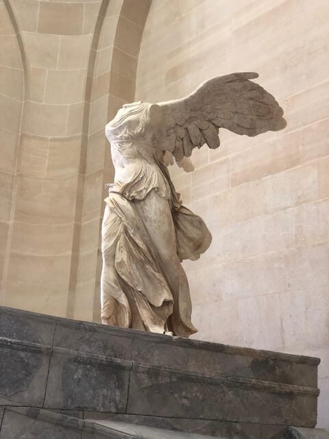 Paris Louvre : Private Treasure Hunt for Families or groups - La Joconde (Mona Lisa): Where the Hunt Starts and Kids Stay Focused