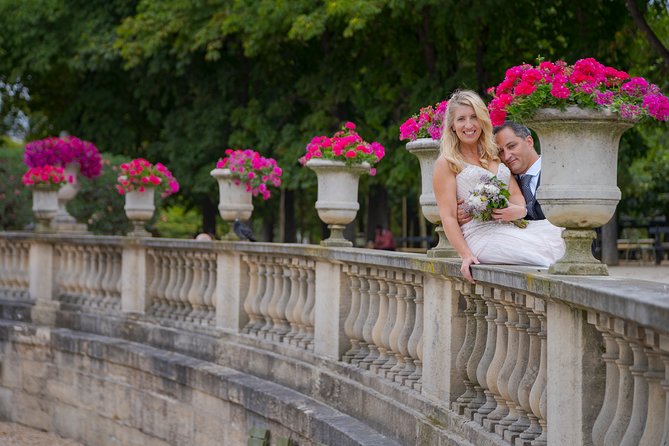 Paris Luxembourg Garden Wedding Vows Renewal Ceremony with Photo Shoot - What’s included (and what it replaces)
