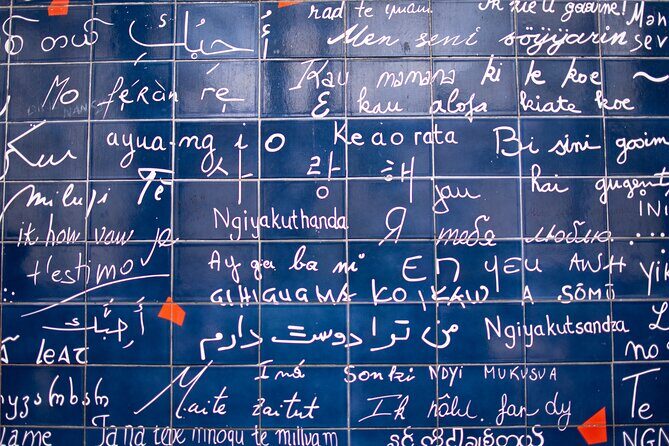 Paris: Montmartre and Sacre Coeur Private Tour for Kids and Families - Montmartre with kids: why this tour works