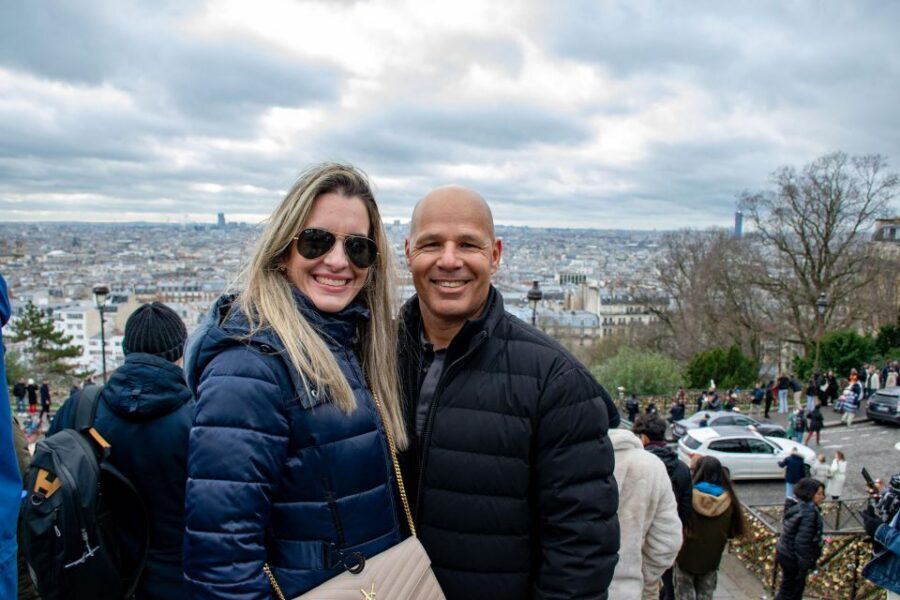 Paris Montmartre Highlights Walking Tour - Small Group - Quick hits before you go