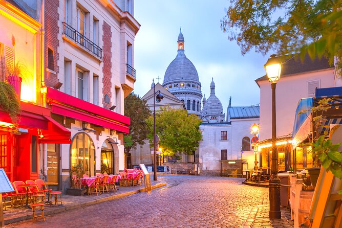 Paris (Montmartre) Scavenger Hunt and Sights Self-Guided Tour - Basilique du Sacré-Cœur: finishing with a classic Montmartre viewpoint