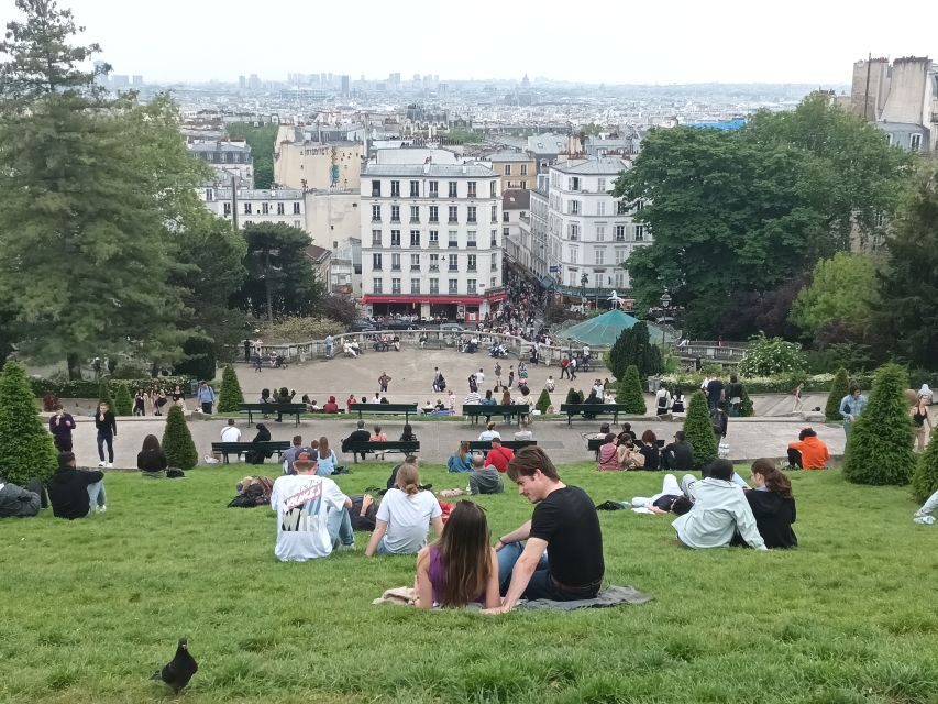 Paris: Montmartre Small Group Guided Walking Tour - Meeting at Anvers and climbing toward Sacré-Cœur