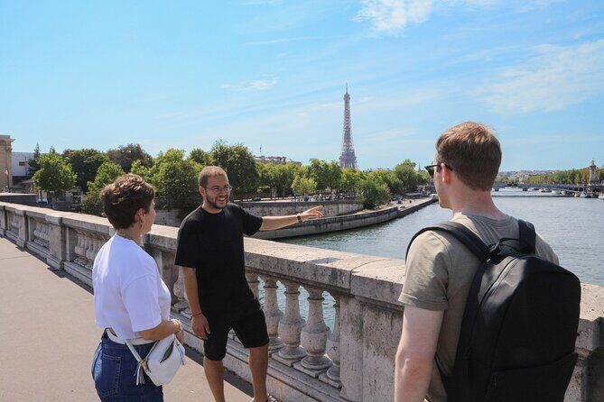 Paris Multi-Day Custom Tour: A Unique Private Adventure - Arc de Triomphe, Eiffel Tower photos, and a focused Versailles day