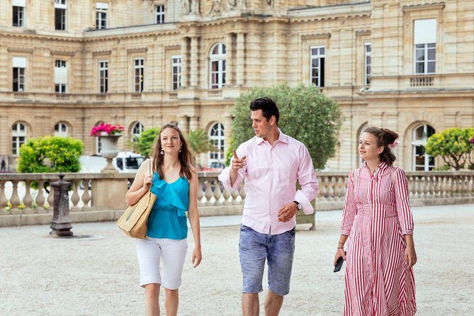 Paris Musee d'Orsay PRIVATE TOUR with a Local Private Guide - Picking up your guide at Rue de la Légion d’Honneur (and what happens next)