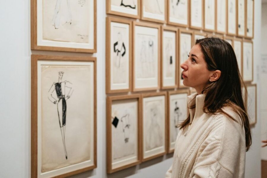 Paris: Musée Yves Saint Laurent Before Opening Hours Tour - Should you book this tour?
