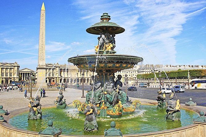 Paris Must-See Sites Tour for Families and Kids with Child-friendly Guide - Start Outside Palais Garnier: The Opera House That Sparked Imagination