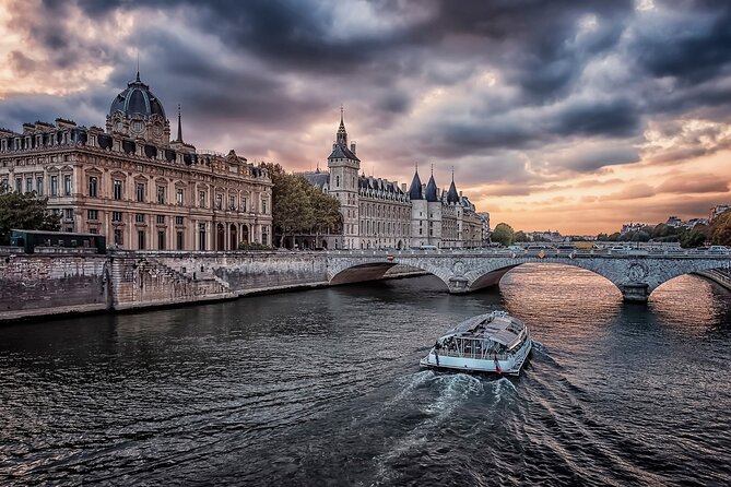 Paris Mysterious and Dark Stories Walking Tour - Small Group - Hôtel-Dieu, a Royal Flower Market, and Saint-Jacques Tower