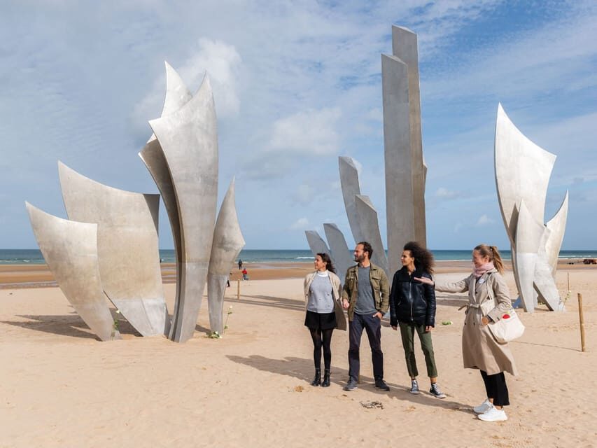 Paris: Normandy D-Day Sights Day Trip with Hotel Transfers - Practical tips so you get more meaning from every stop