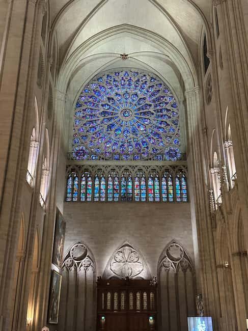 Paris: Notre Dame Cathedral Guided Tour of the Neighborhood - Meeting at 21 Rue d’Arcole and why the small group matters