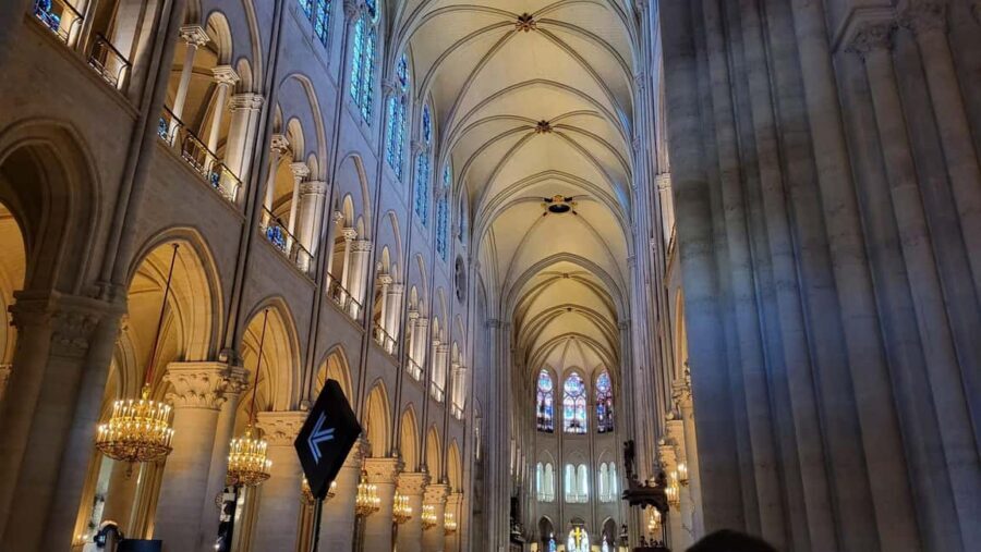 Paris: Notre Dame Exterior, Latin Quarter Tour and Pantheon - Sainte-Chapelle photo stop: quick glimpses, no pressure