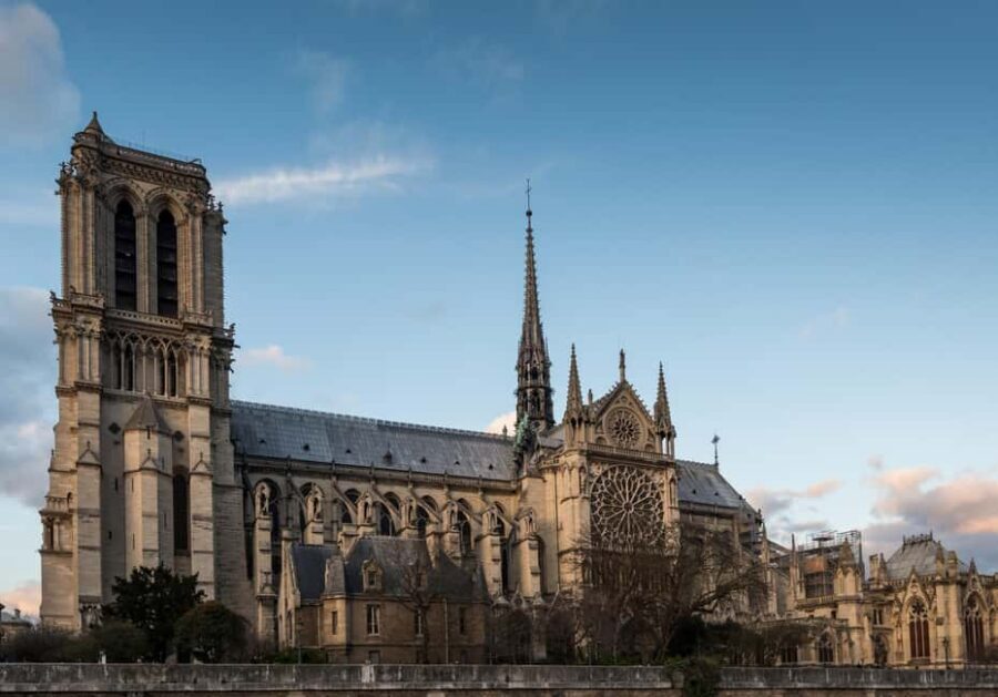 Paris: Notre Dame Outdoor Tour with Sainte-Chapelle / Crypt. - Key highlights you’ll actually feel