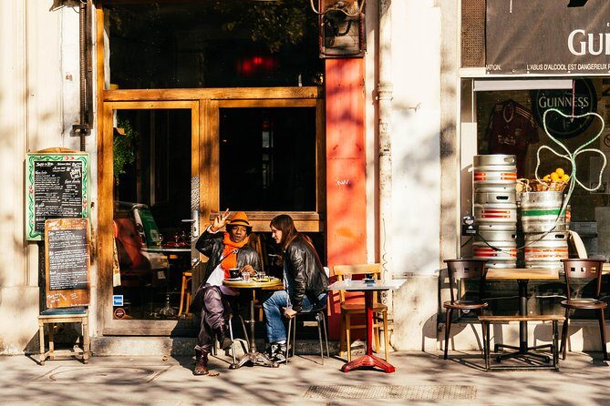 Paris Off the Beaten Track: Latin Quarter Private Tour - Bakery tasting and vintage book-shopping: the kind of break you’ll actually want