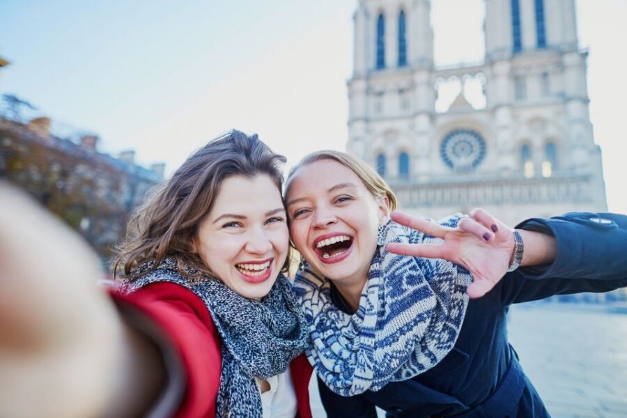 Paris Old Town Highlights Guided Walking Tour - Choosing the right length: 2, 3, 4, or 6 hours