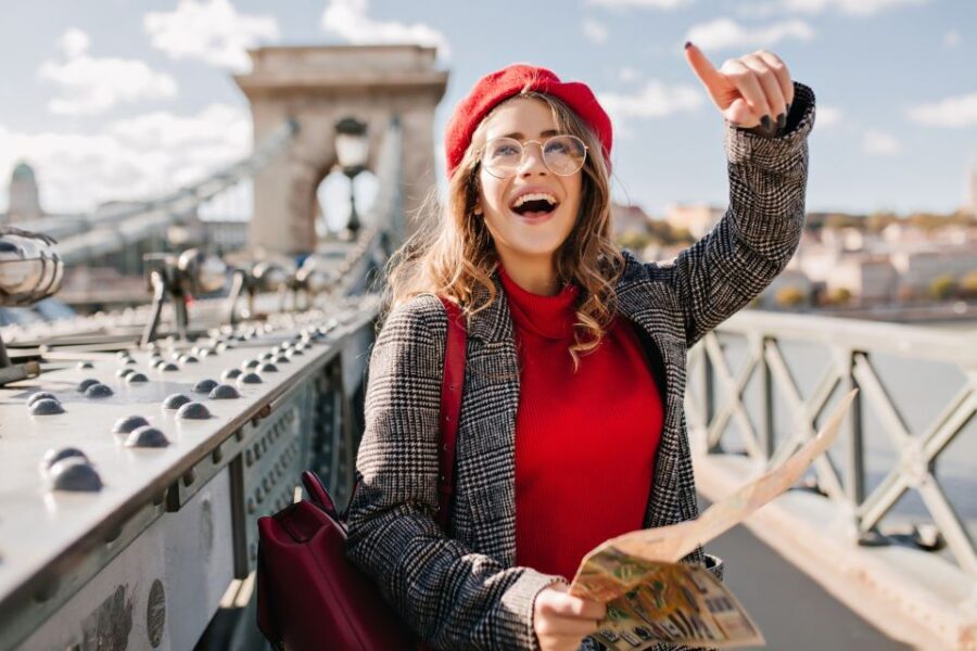 Paris Old Town Highlights Guided Walking Tour - Arc de Triomphe on a reserved schedule: the view plus the know-how