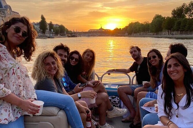 Paris on the Seine side: Magical private cruise - What you can bring: enjoying snacks and drinks without the fuss