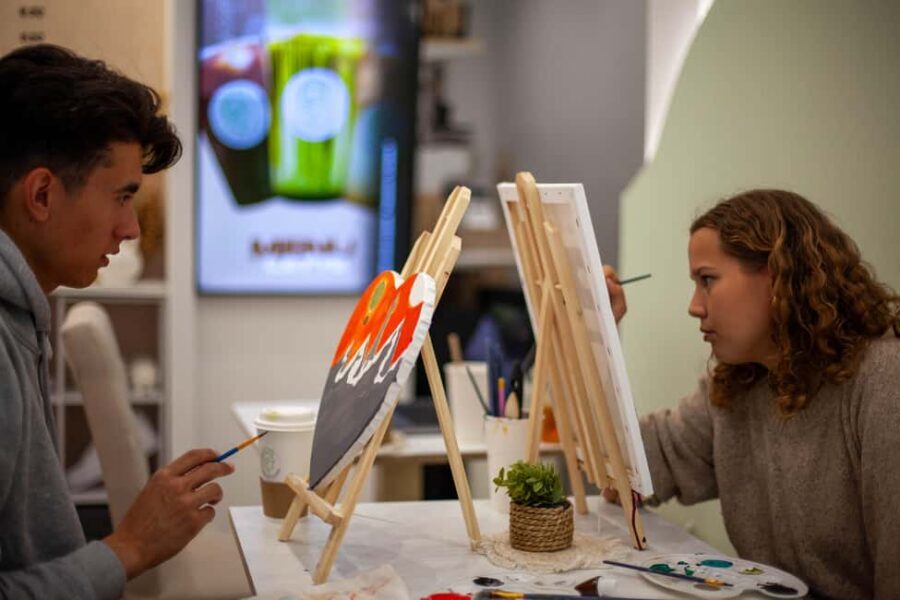 Paris : Painting experience in an art cafe - Who Should Book This Art Workshop (And Who Might Skip It)